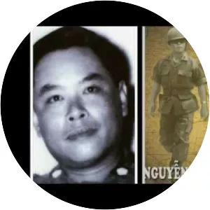 Nguyễn Khoa Nam