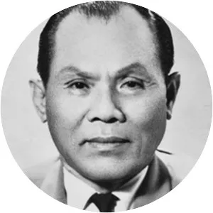 Nguyễn Vỹ