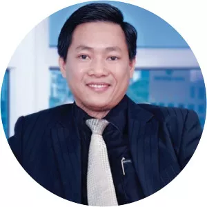 Nguyen Cao Tri - Nguyen Cao Ky Duyen's brother