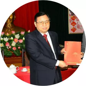 Nguyen Dinh Phach - Politician