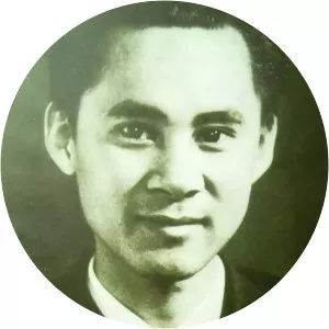 Nguyen Dinh Tu (Nguyễn Đình Tứ)