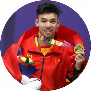 Nguyen Huy Hoang (Nguyễn Huy Hoàng)