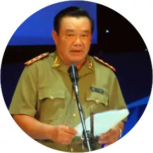 Nguyen Khanh Toan (Nguyễn Khánh Toàn)