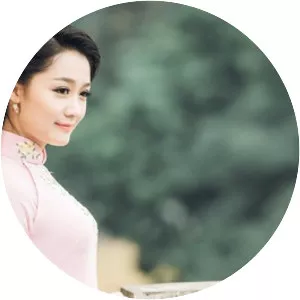 Nguyen Thu Ha (Nguyễn Thu Hà)