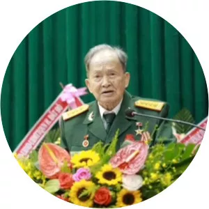 Nguyen Van Tau