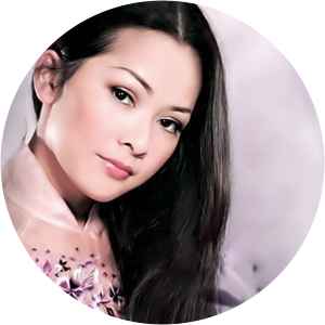 Nhu Quynh - Vietnamese singer