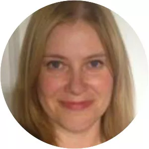 Niamh Nic Shuibhne - Author