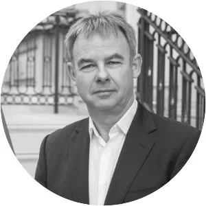 Nicholas Searle - Screenwriter