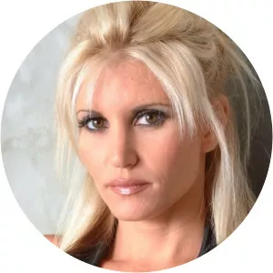 Nichole McAuley - Actress