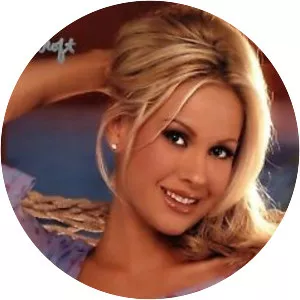 Nichole Van Croft - Model