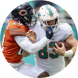 Nick O'Leary - American football tight end