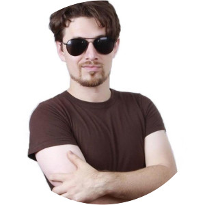 Nickolas Nielsen - Director