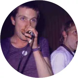 Nicky & The Dots - Musical group