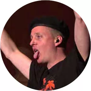 Nico Seyfrid Musician