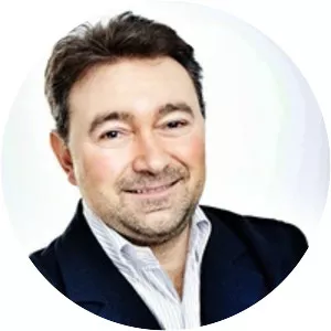 Nicola Lucchi - Professor