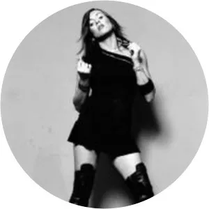 Nicola McCollum - Musical artist