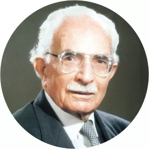 Nicola Ziadeh - Historian