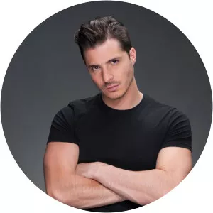 Nicolás Mena