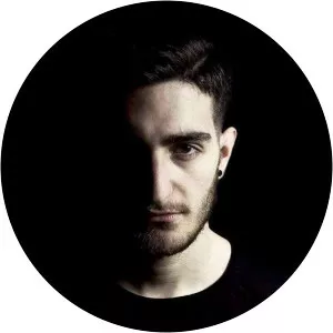 nicolas taboada tom hutt - Musical artist