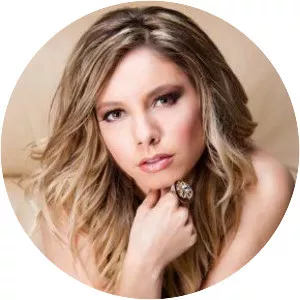 Nicole Cherié Saletta