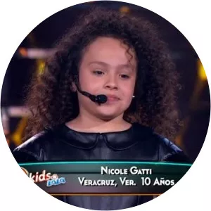 Nicole Gatti - Singer
