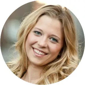 Nicole Signore - Actress