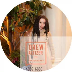 Nicolette Getty - Gordon Getty's daughter