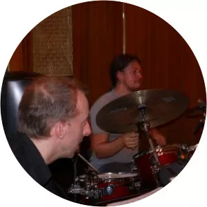 Niels Voskuil Musician - Musical artist