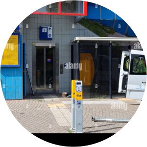 Nieuwerkerk aan den IJssel railway station