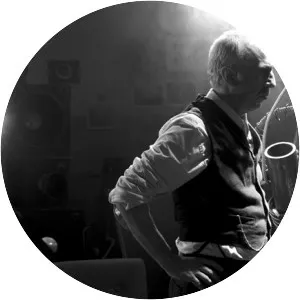 Night Mayor - 2009 ‧ Drama/Short ‧ 14 mins