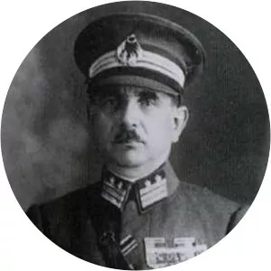Nihat Anılmış - General