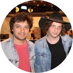 Nika Kocharov & Young Georgian Lolitaz