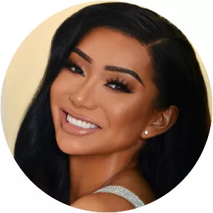 Nikita Dragun - YouTuber