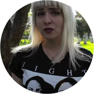 Nikki Simmons - Musical artist