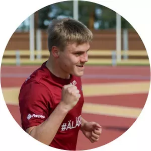 Niklas Kauppinen - Football player