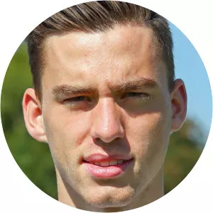 Niklas-Leon von Aschwege - Football player