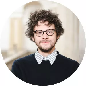 Niklas Schenker - Politician