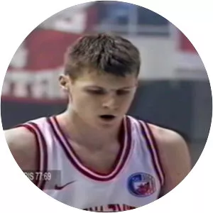 Nikola Jestratijević