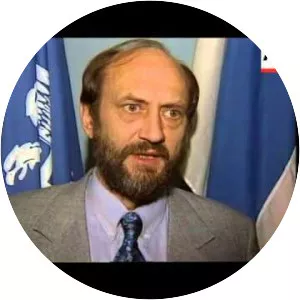 Nikola Poplašen - Politician