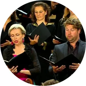 Nikolaus Harnoncourt conducts Sacred Works by Mozart in SalzburgSince 2014 - TV program