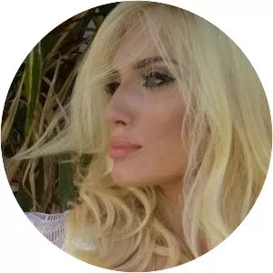 Nikolina Kovač - Singer