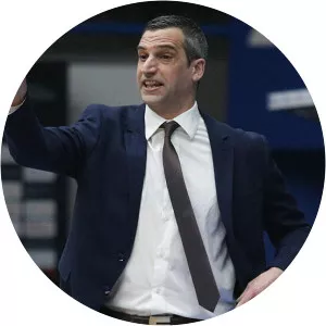 Nikos Papanikolopoulos