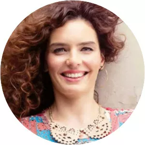 Nil Karaibrahimgil - Turkish singer