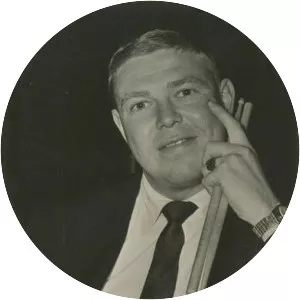 Nils-Bertil Dahlander