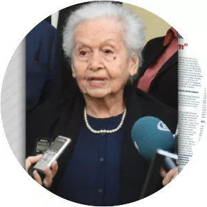 Nilufer Bayar (Nilüfer Gürsoy)