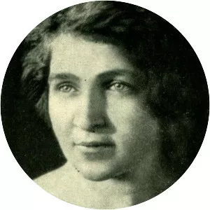 Nina Agadzhanova