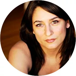 Nina Ameri - Actress