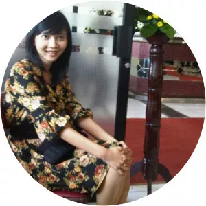 Nina Damayanti - Hamdan Zoelva's wife