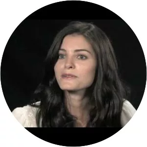 Nina Fehren - Actress