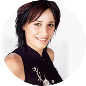 Nina Ferro - Musical artist